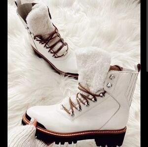 NWT Marc Fisher Izzie Boots - White - Size 6